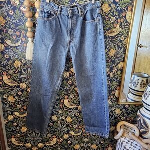 Vintage Levi's 550 36x32 Jeans